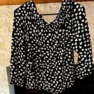 Black & white heart pattern off the shoulder top.